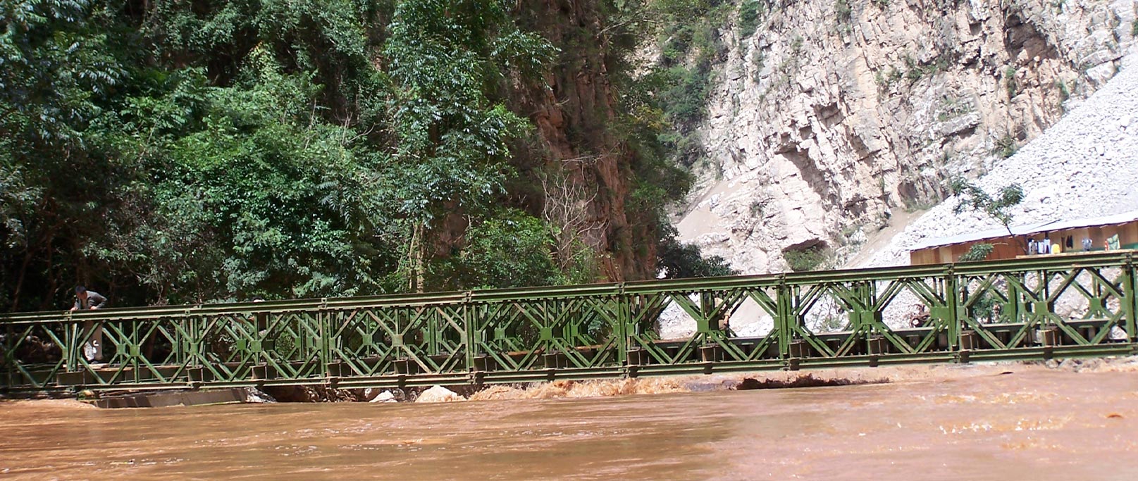 สะพานเหล็กแม่น้ำผู่ตู้ อำเภอลู่ฉวน มณฑลยูนนาน