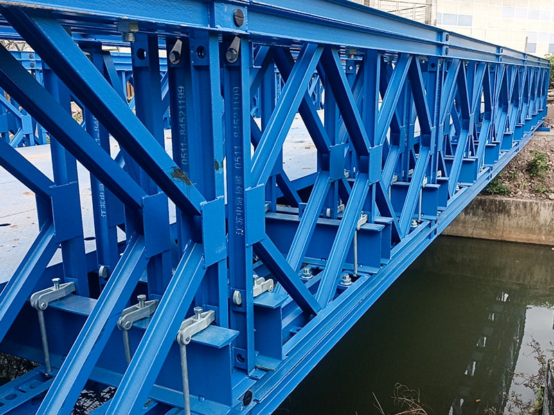 สะพานเบลีย์ CB 100 สะพานเบลีย์เคลือบชั้นเดียวเสริมความแข็งแรงสามแถว